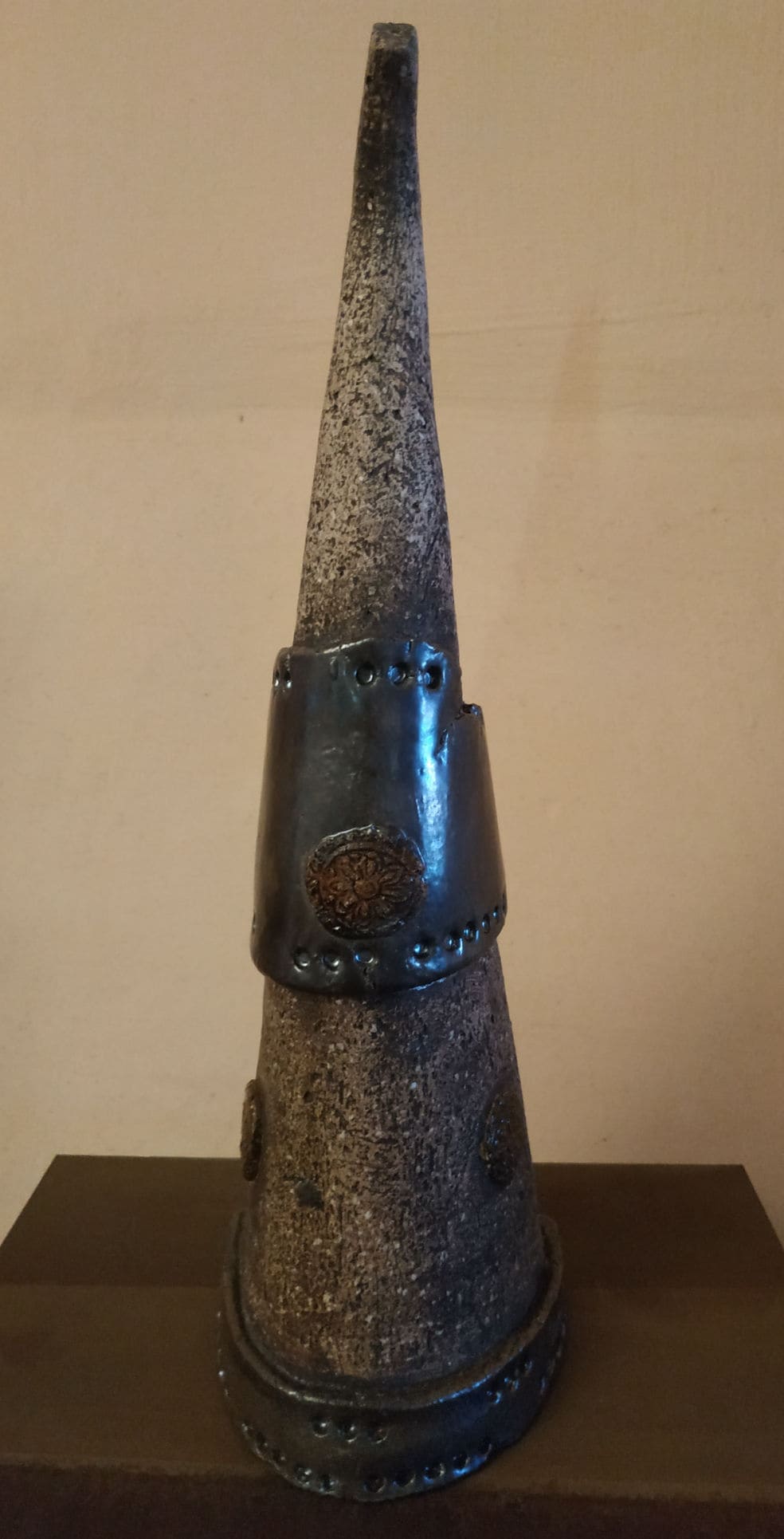 PIRÁMIDE- 2021-barro chamoteado a 1080 grados-41x15x17cm